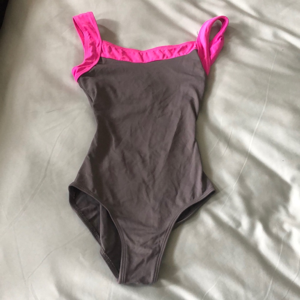 Grey and pink leotard, size P
